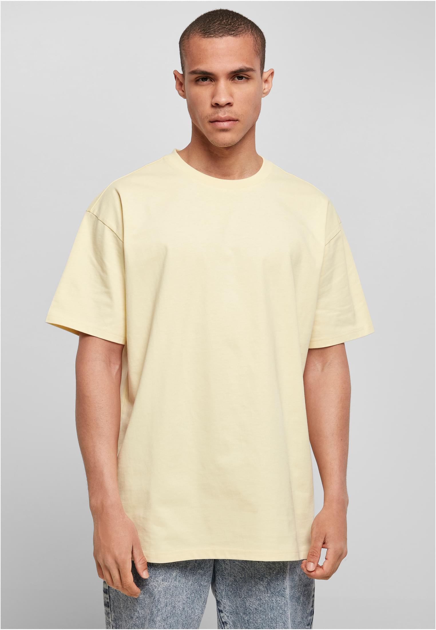 Essential Oversized TeeSoft Yellow